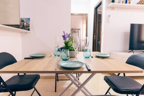 Dining - Casa Yaye Écija: Apartment with 2 bedrooms and community pool (Ecija)