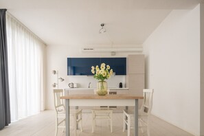 Dining - App 6 - Centrale Mazzoni (Venecia)