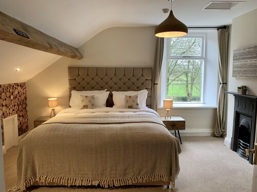 Large Self Catering Property AUSTWICK nr SETTLE in the Yorkshire Dales