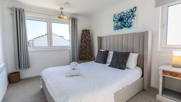 Apartemen Panorama, kamar mandi pribadi, pemandangan laut | 2 kamar tidur