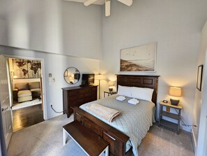 1 soverom, strykejern/-brett, wi-fi (inkludert) og sengetøy