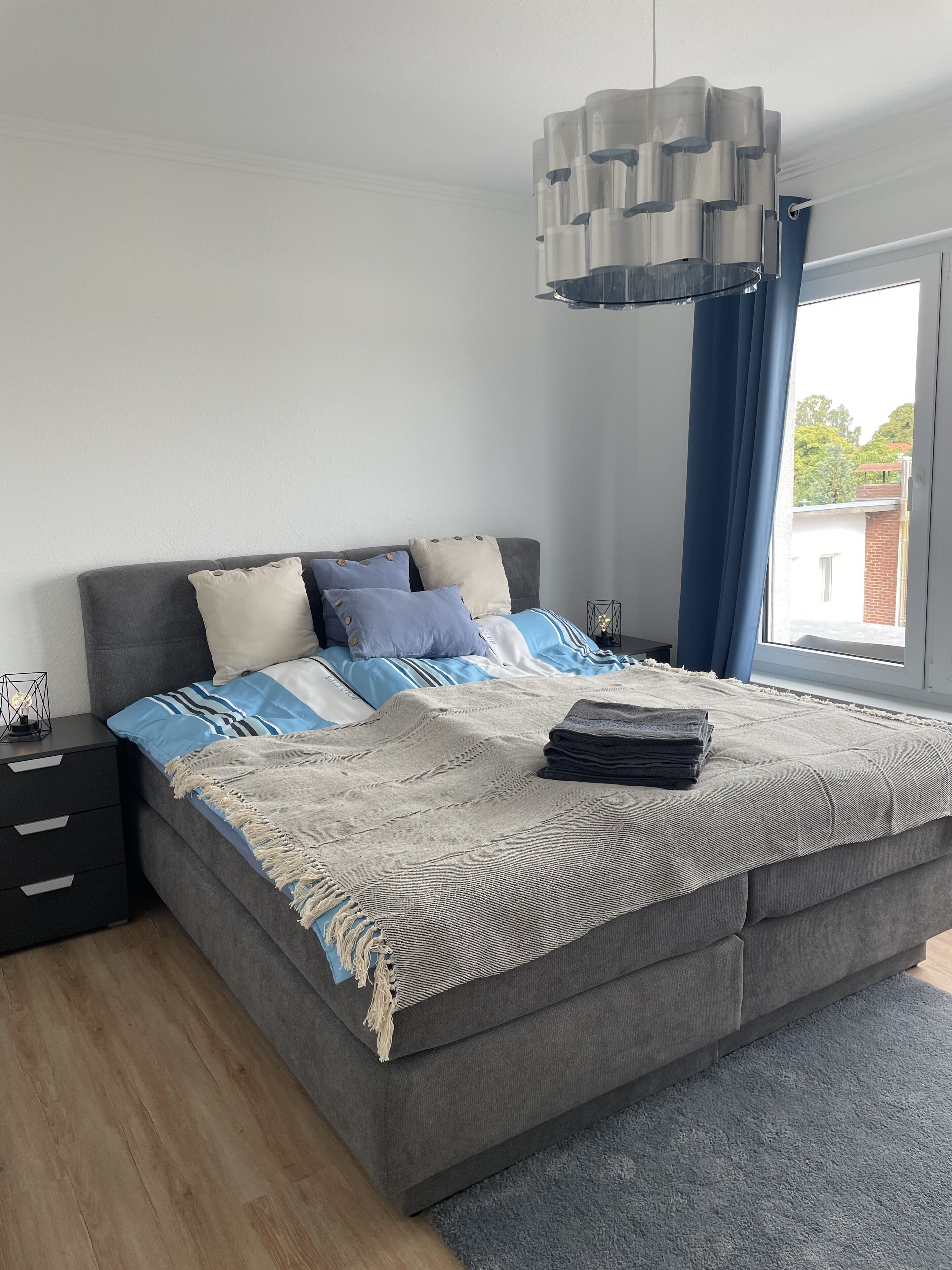 3 dormitorios, escritorio, wifi y ropa de cama