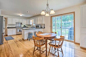 Fridge, microwave, stovetop, dishwasher - Wilmington Home on 18 Acres ~ 9 Mi to Skiing! (Wilmington)