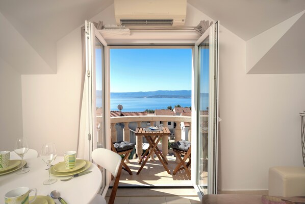 Balcony - Hektorović (Bol)