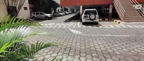 施設の敷地