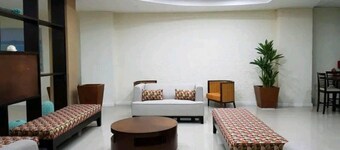 Ornella Villa - 2-br Apartment - Pool - Parking