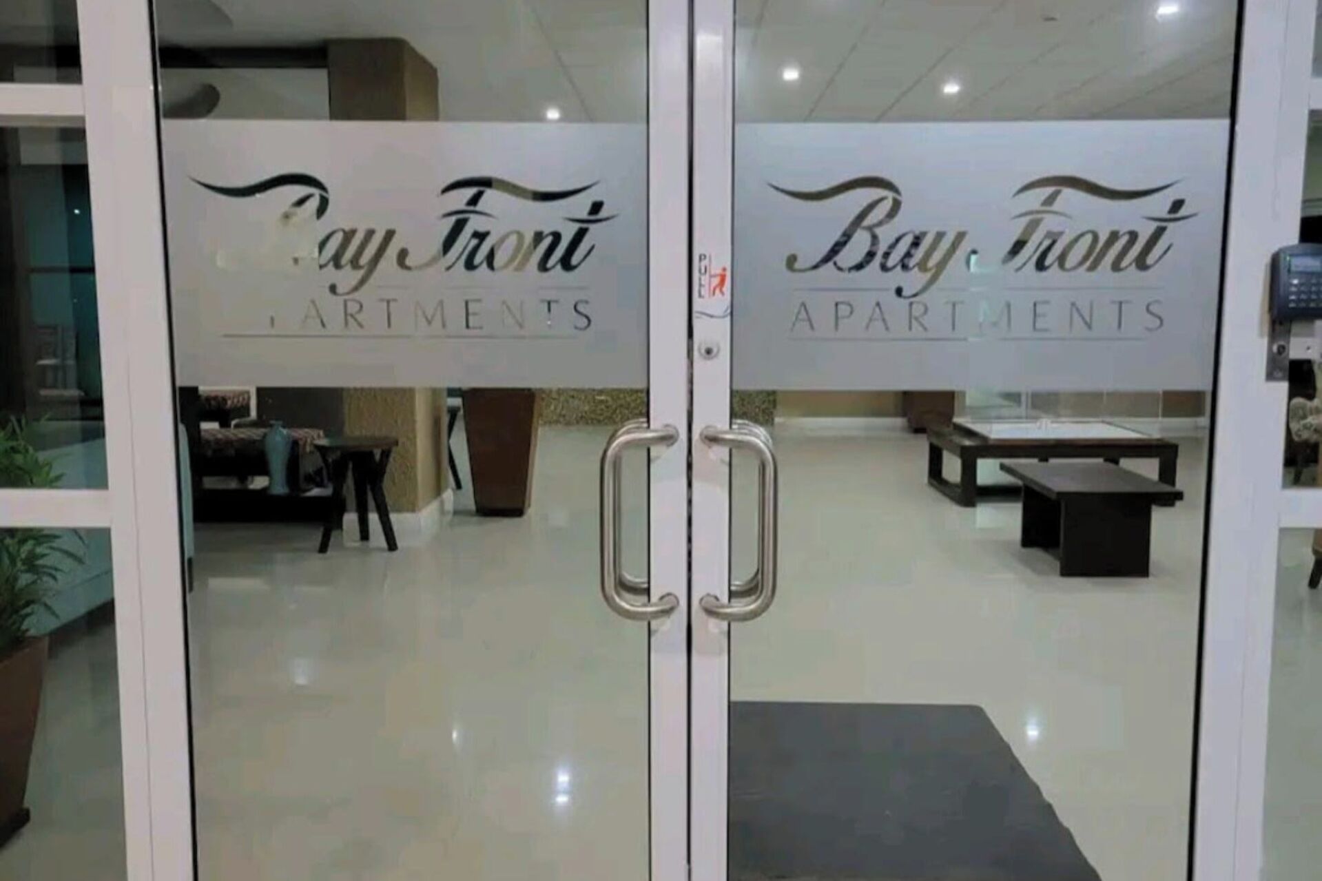 アパートメント | ロビー