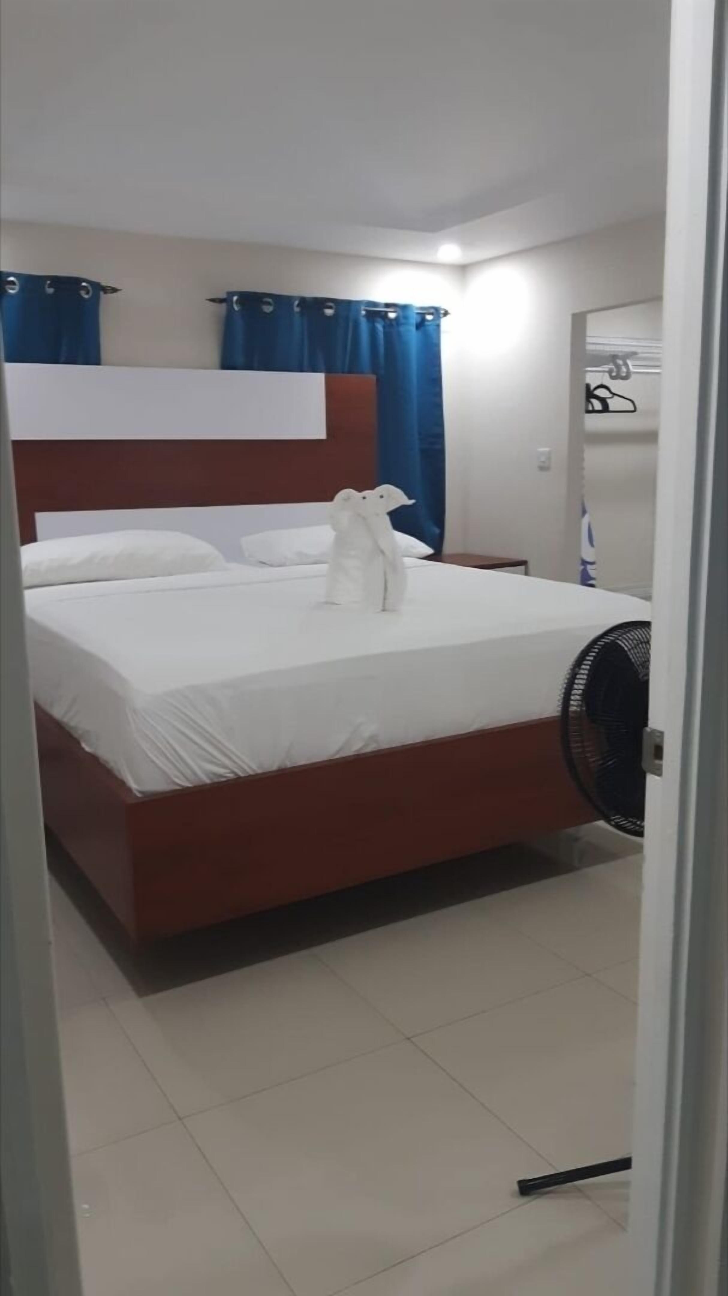 Apartment | 2 bedrooms, iron/ironing board, free WiFi, bed sheets