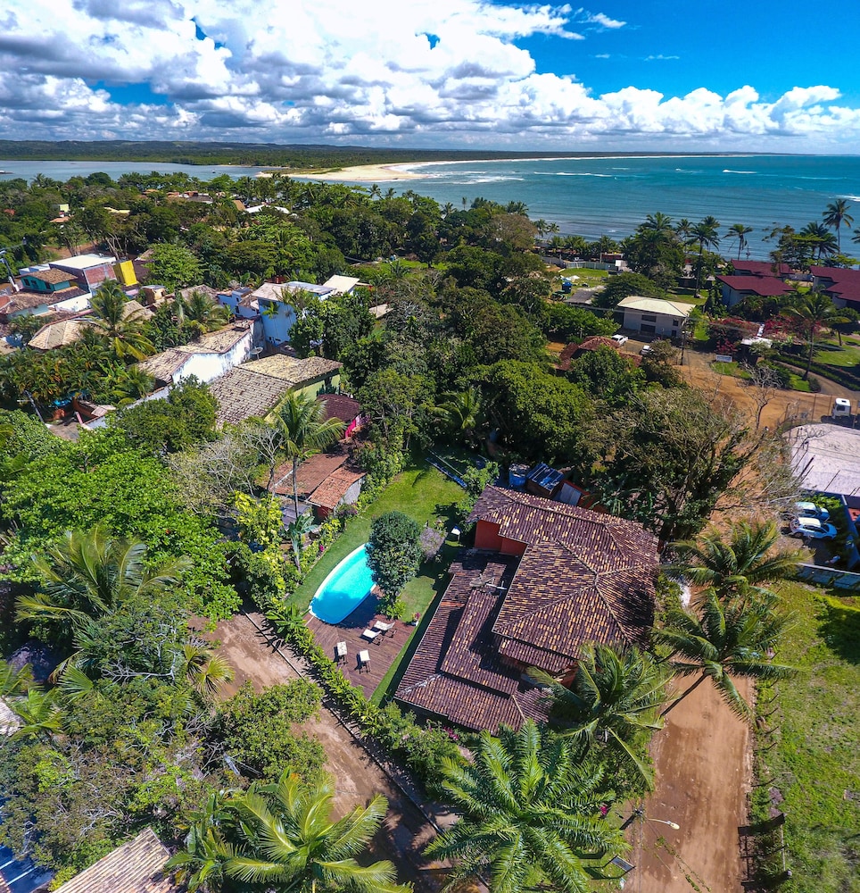 Pousada Zazá by null