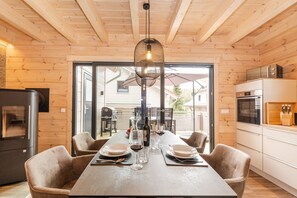 In-room dining - Bergwaldchalets Wellness (Wernigerode)