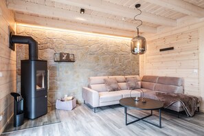 Bergwaldchalet Wellness | 2 slaapkamers, lakens van Egyptisch katoen, luxe beddengoed