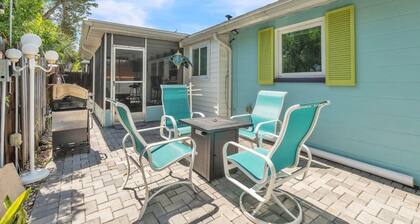 Beach N Bay 204 1 Bedroom Villa by RedAwning