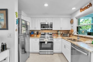 Villa, 2 Bedrooms | Private kitchen | Coffee/tea maker