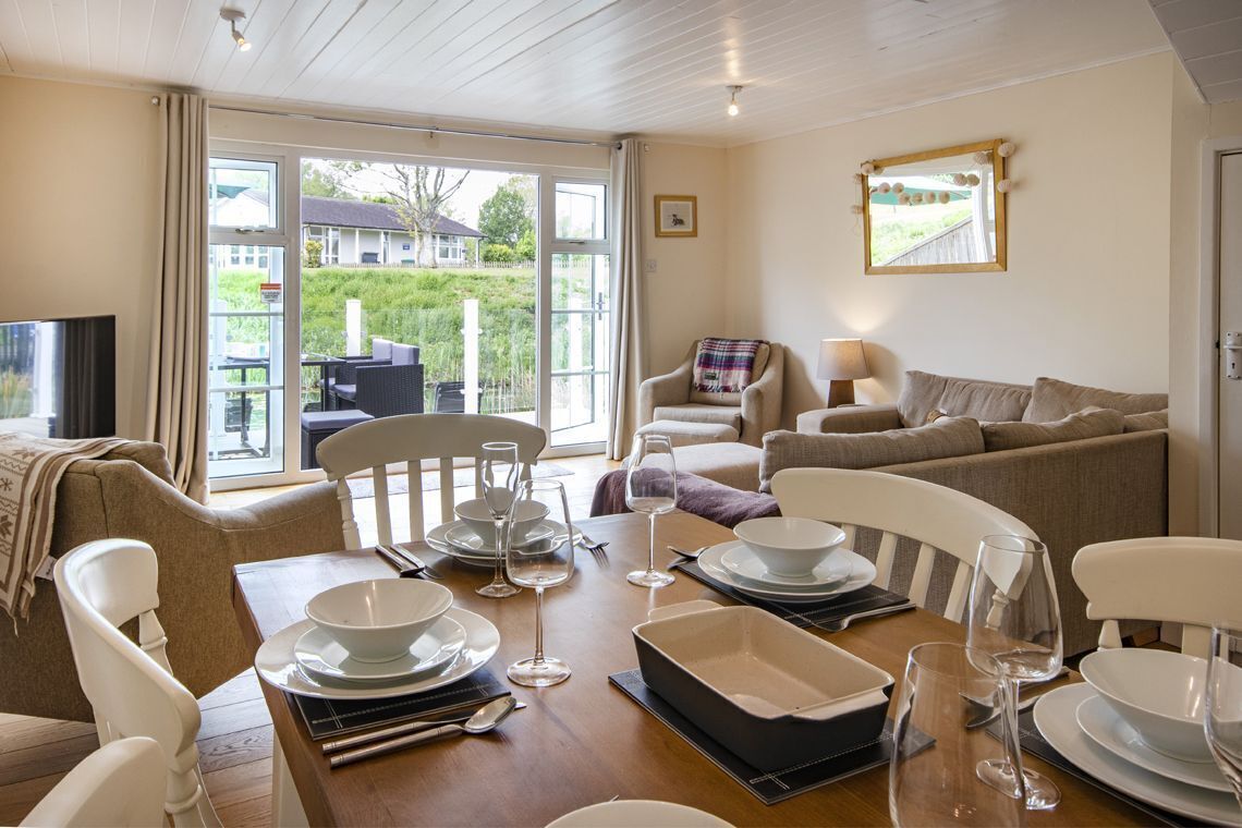 Smart TV, DVD player