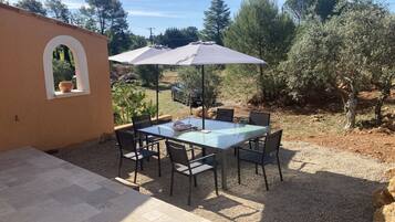 UtendĂžrsservering