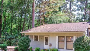 Unclassified image, 3 of 31, button - 34ReddLn|Townhome | Sleeps 4 (Hot Springs Village)
