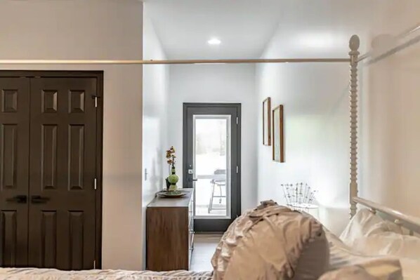 3 dormitoris, caixa forta a l'habitació i escriptori