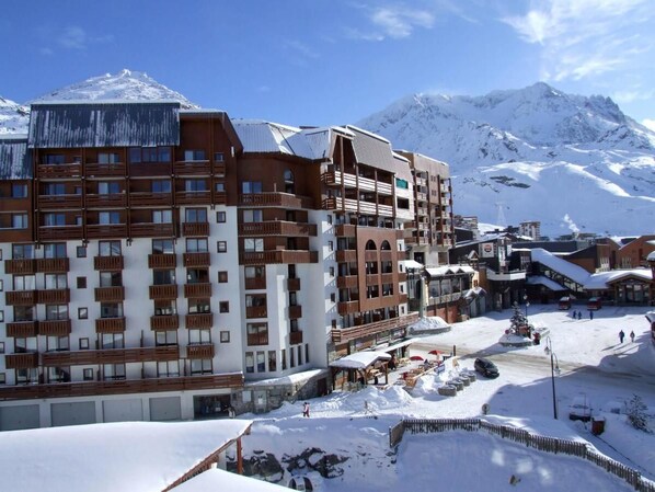 Exterior - 100m from ski slopes, 5th floor, tv, ski locker, 28m², Val Thorens (Val Thorens)
