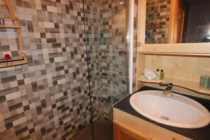 Bathtub