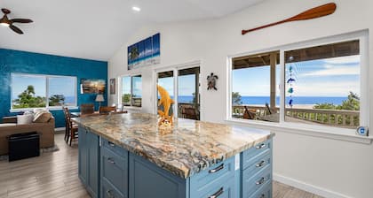 HALE LIO KAI: GORGEOUS HOME WITH POOL, HOT TUB & STUNNING OCEAN/SUNSET VIEWS