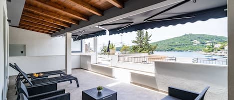 Apartamento (Two Bedroom Apartment with Terrace an) | Terraza o patio