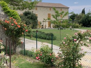 Enceinte de l’hébergement