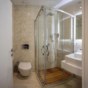 Deluxe Double Room | Room amenity - Hotel Grand Istanbul (Istanbul)