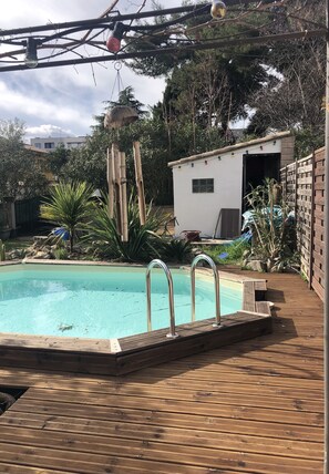Utomhuspool