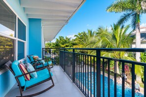 Property grounds - TROPICAL TRANQUILITY⭐Singer Island 2/2⭐ Pool & Spa⭐ Walk to the Ocean (West Palm Beach)