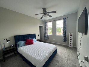 3 bedrooms, iron/ironing board, WiFi, bed sheets - Welcome Ole Miss Families 3/3.5 Totally Renovated Home for your weekend visits (Oxford)