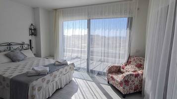 4 bedrooms, WiFi