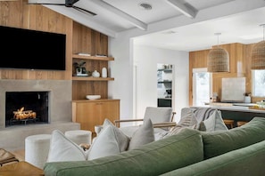 TV, fireplace, offices