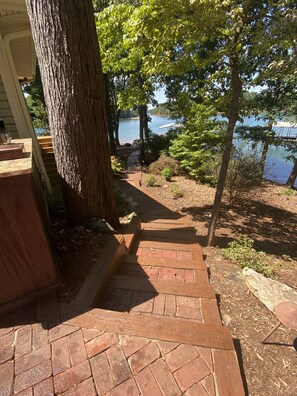 Property grounds - Perfect lake property for Clemson Game Day! (Seneca)