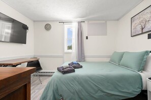 1 chambre, fer et planche à repasser, Wi-Fi, draps fournis
