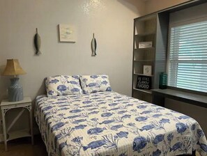 4 bedrooms, travel cot, free WiFi, bed sheets