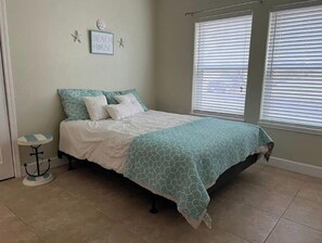 4 habitaciones, cuna de viaje, wifi gratis y ropa de cama