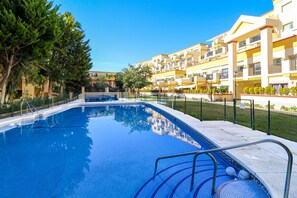 Pool - Romana Playa  - fantastic sea views (Marbella)