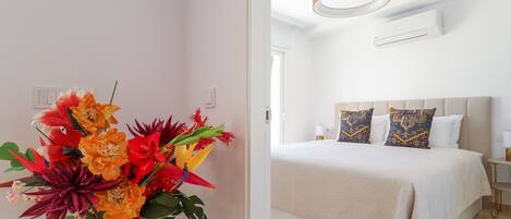 2 slaapkamers, een strijkplank/strijkijzer, gratis wifi, beddengoed