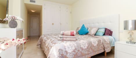 2 Schlafzimmer, Bügeleisen/Bügelbrett, kostenloses WLAN, Bettwäsche