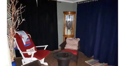 Guest House - Manitoulin Cottage