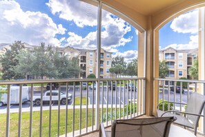 Apartment (2788 Windsor Hills) | Aussenbereich
