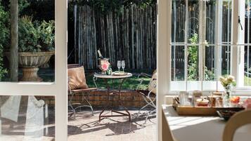 Superior-Doppelzimmer | Terrasse/Patio