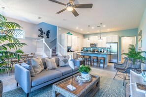 Apartment (106 Festival) | Exterior - 106 Festival (Davenport)