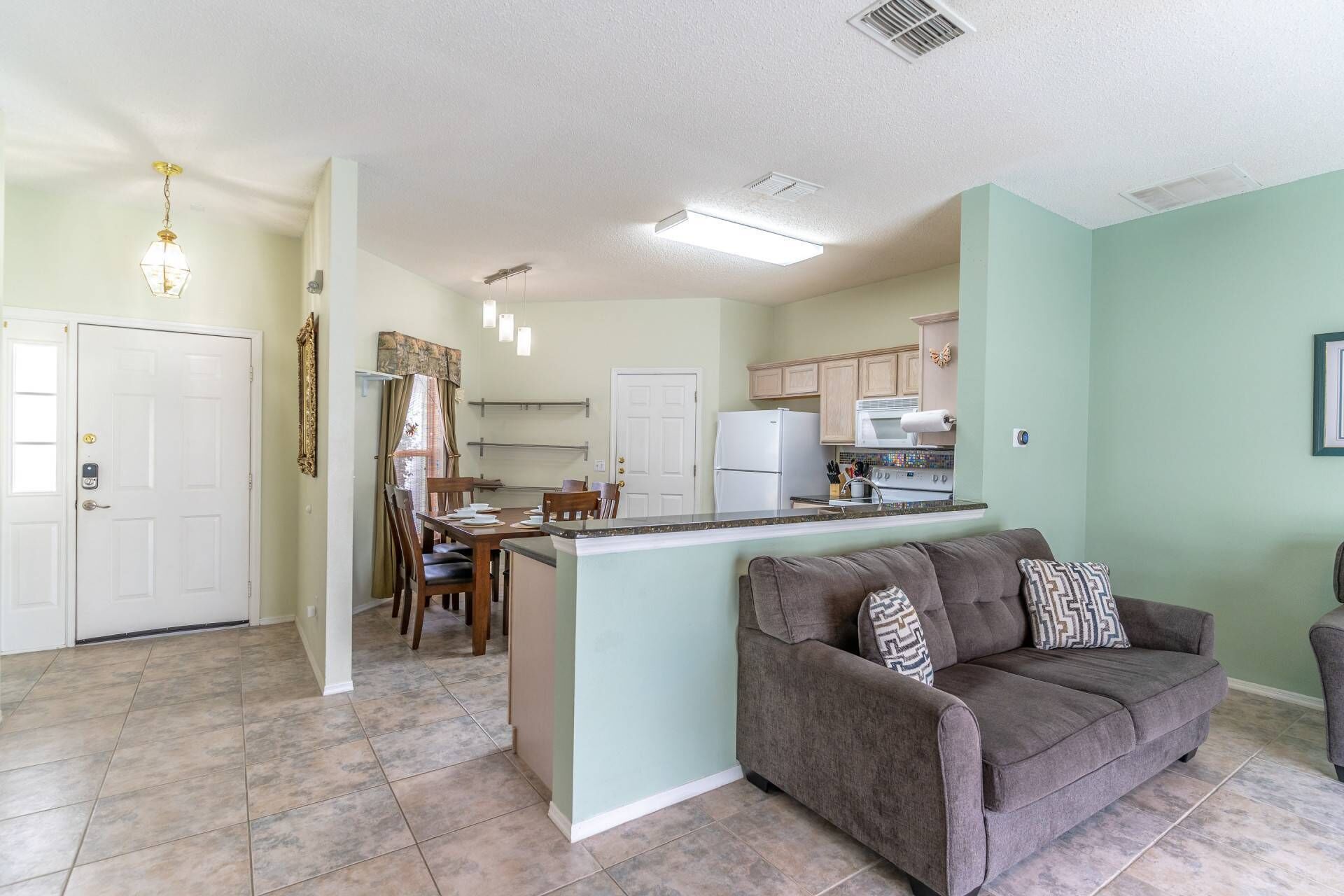 House (544 Fairways Lake Estate) | Exterior