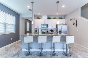 Departamento (5134 Compass Bay) | Exterior