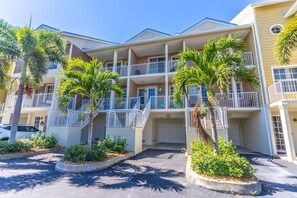 Exterior - 464 Little Harbor (Ruskin)