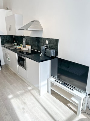 Standard Apartment, Private Bathroom (2nd Floor ) | Interior