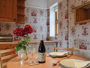 Dining - 1 bedroom accommodation in Thorpe Arnold (Thorpe Arnold)