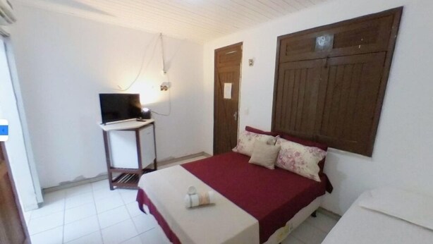 1 bedroom, WiFi (free) - HOSTEL SUITES TAQUARY - PRAIA DO GUAIBIM (Valenca)