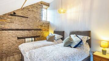 3 chambres, accès au Wi-Fi (inclus), literie fournie